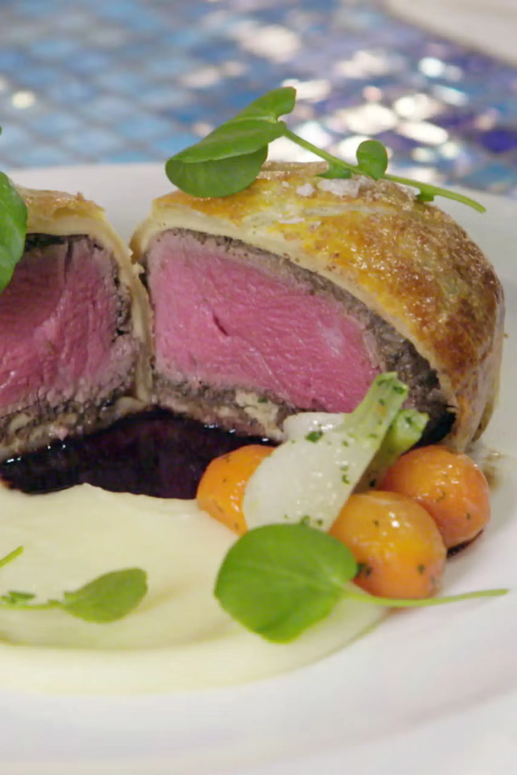 Gordon Ramsay Hell's Kitchen beef wellington filet mignon mushroom paste puff pastry