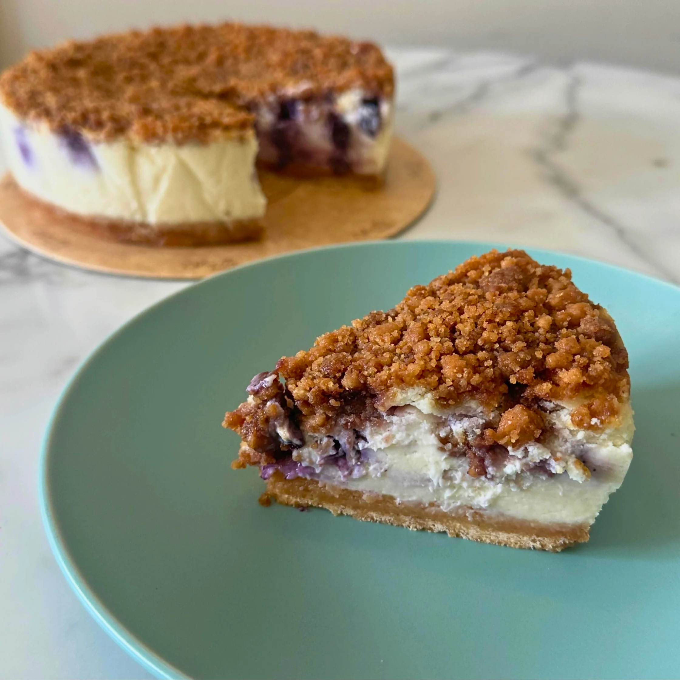Blueberry Cheesecake Crumble PHOTO COURTESY OF Estrella Bakery Official Facebook