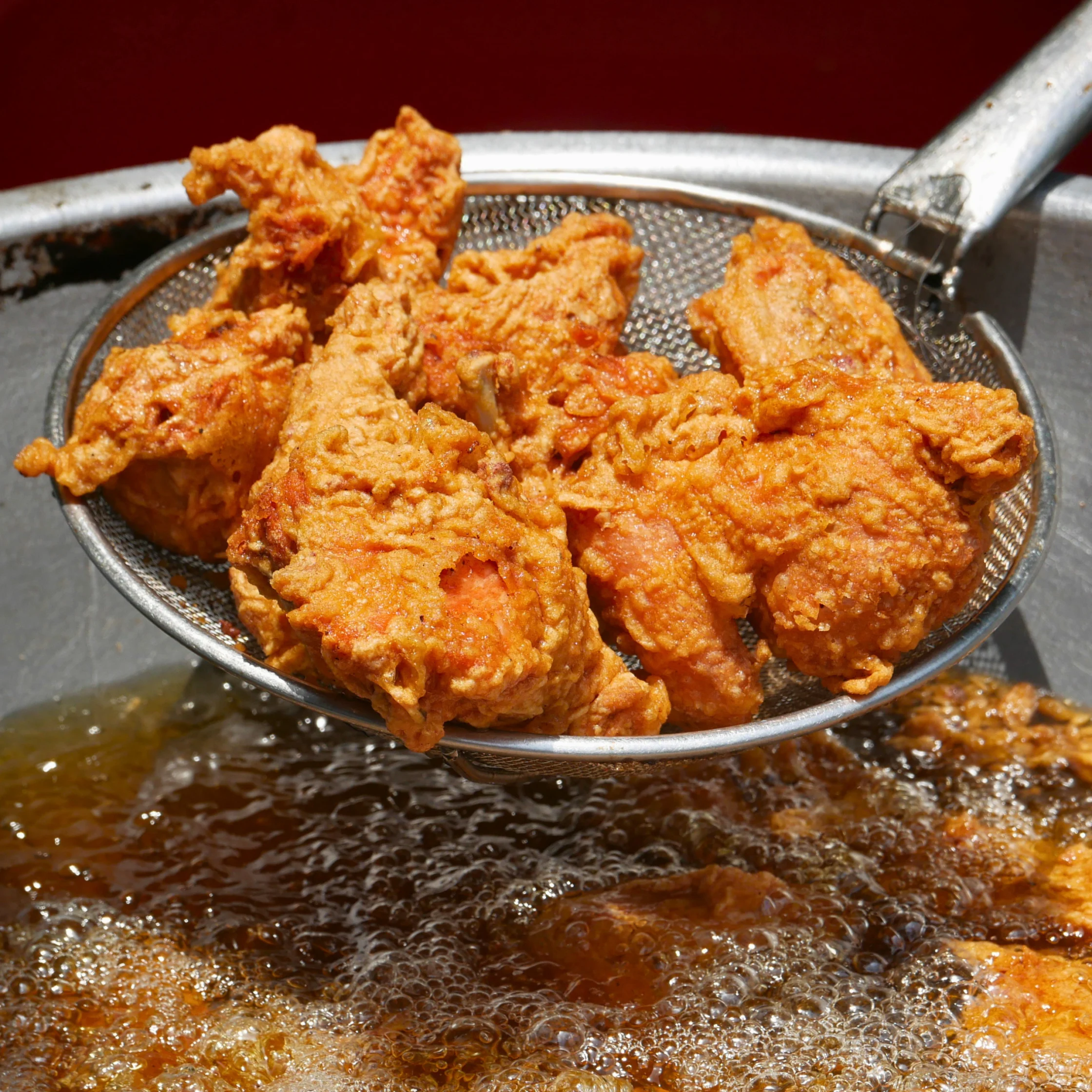 deep frying crispy fried chicken