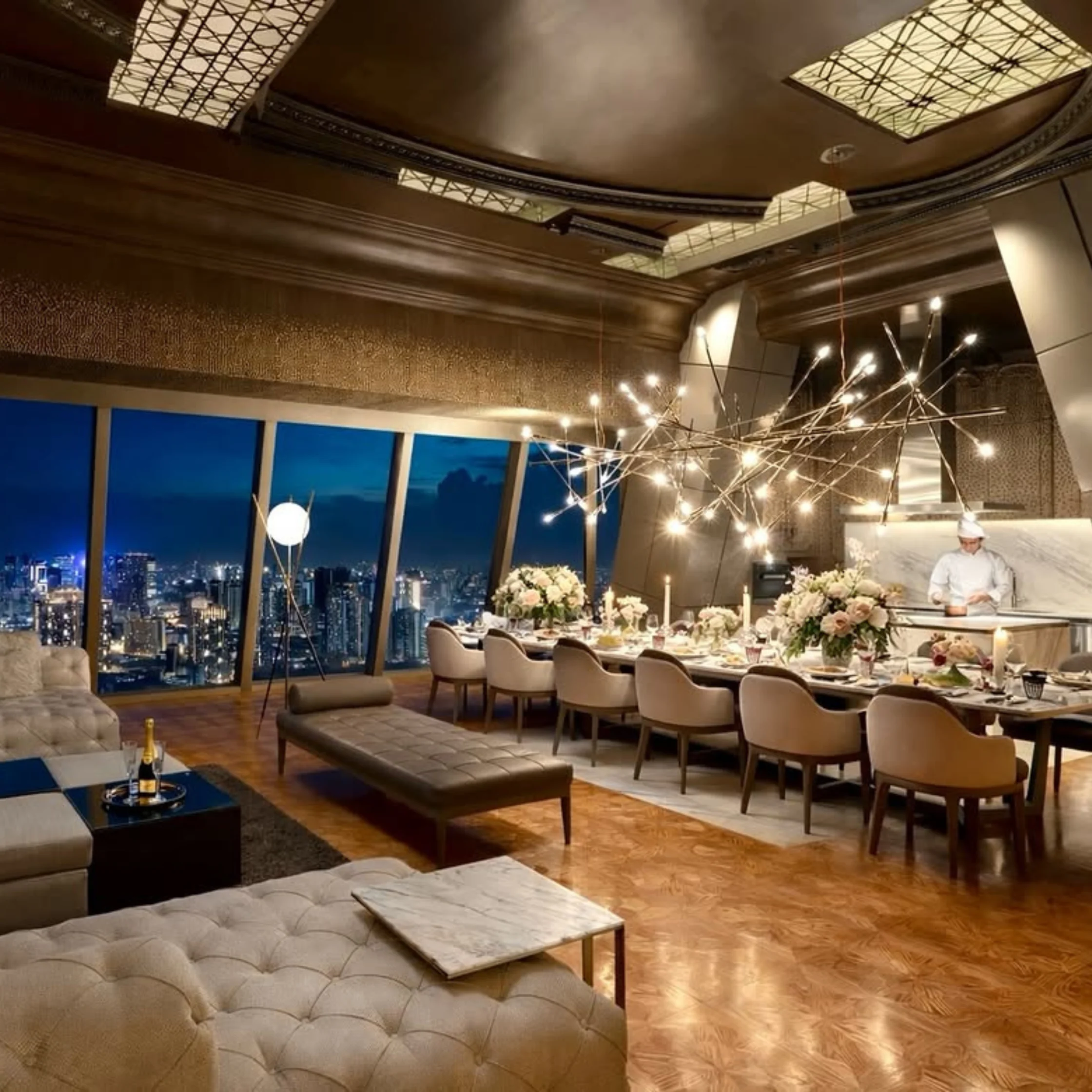 Grand Hyatt Dining Area Interior and View