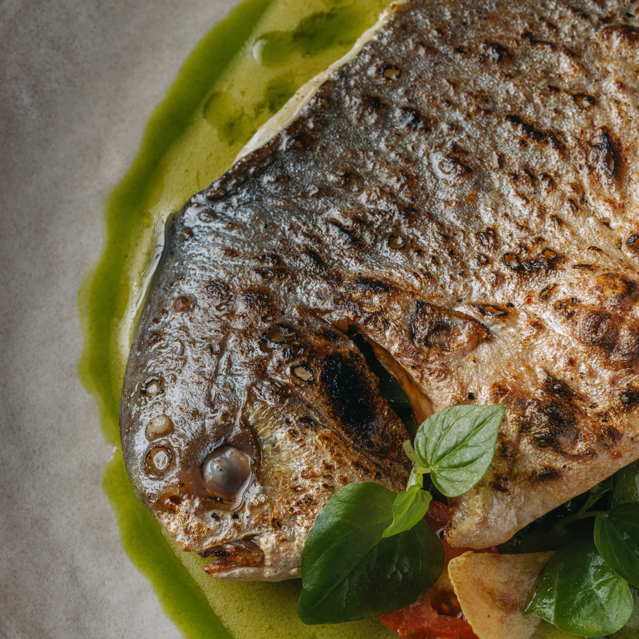 cerulean makati seafood restaurant GREEN CURRY POMPANO