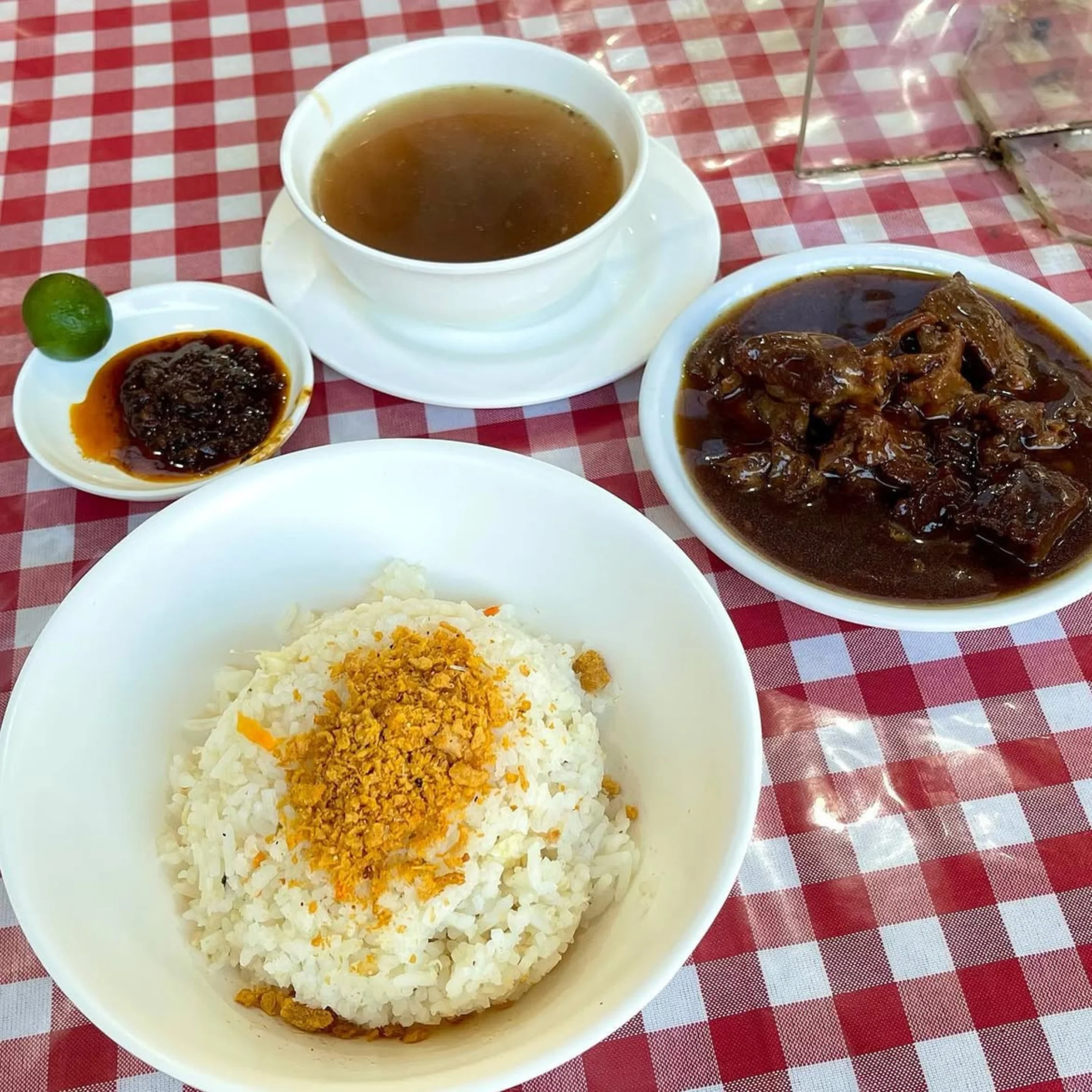 where to chefs eat after service? d'original pares