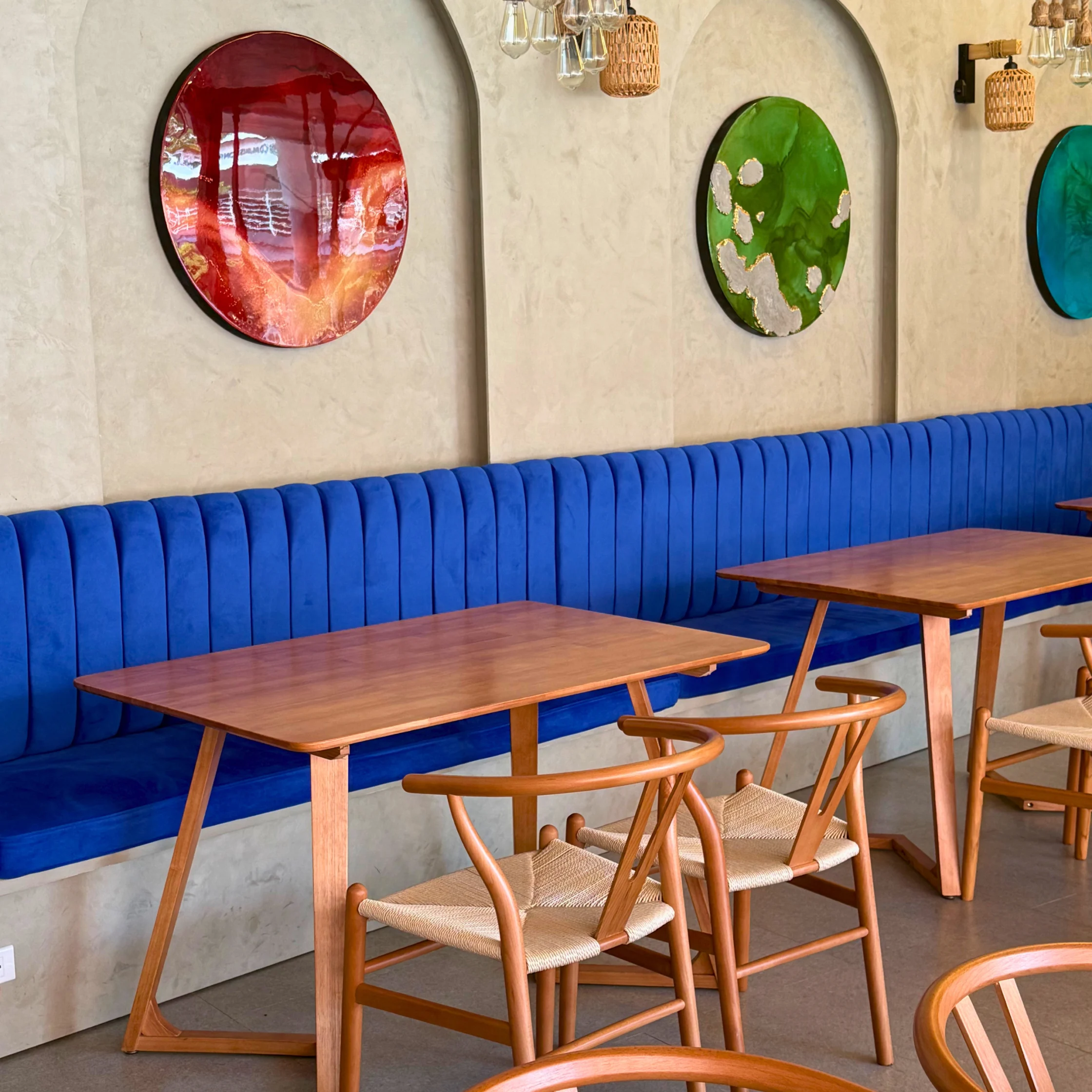 noore cafe interiors 2