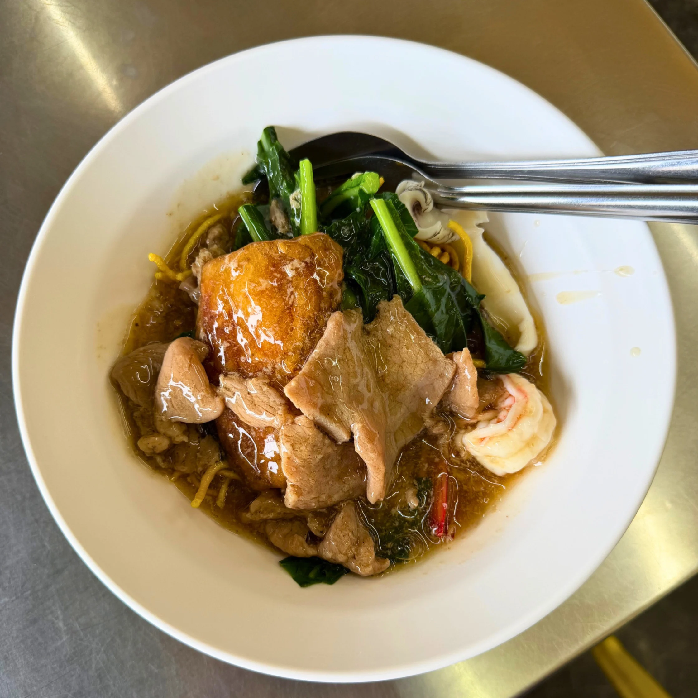 where to eat in phuket khun jeed radna