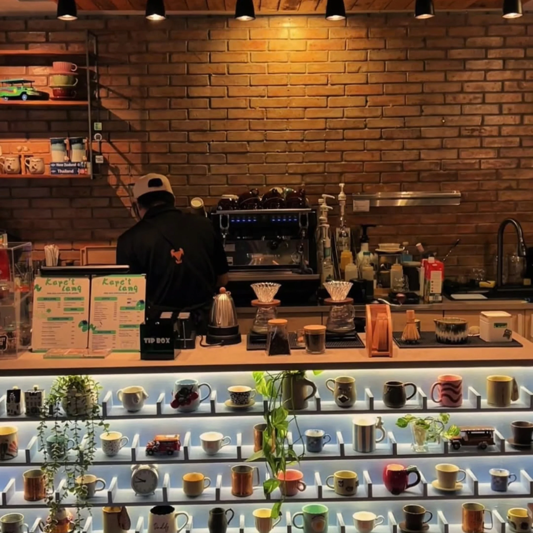 Kapet Lang PHOTO COURTESY OF coffeearchitect__ on Instagram