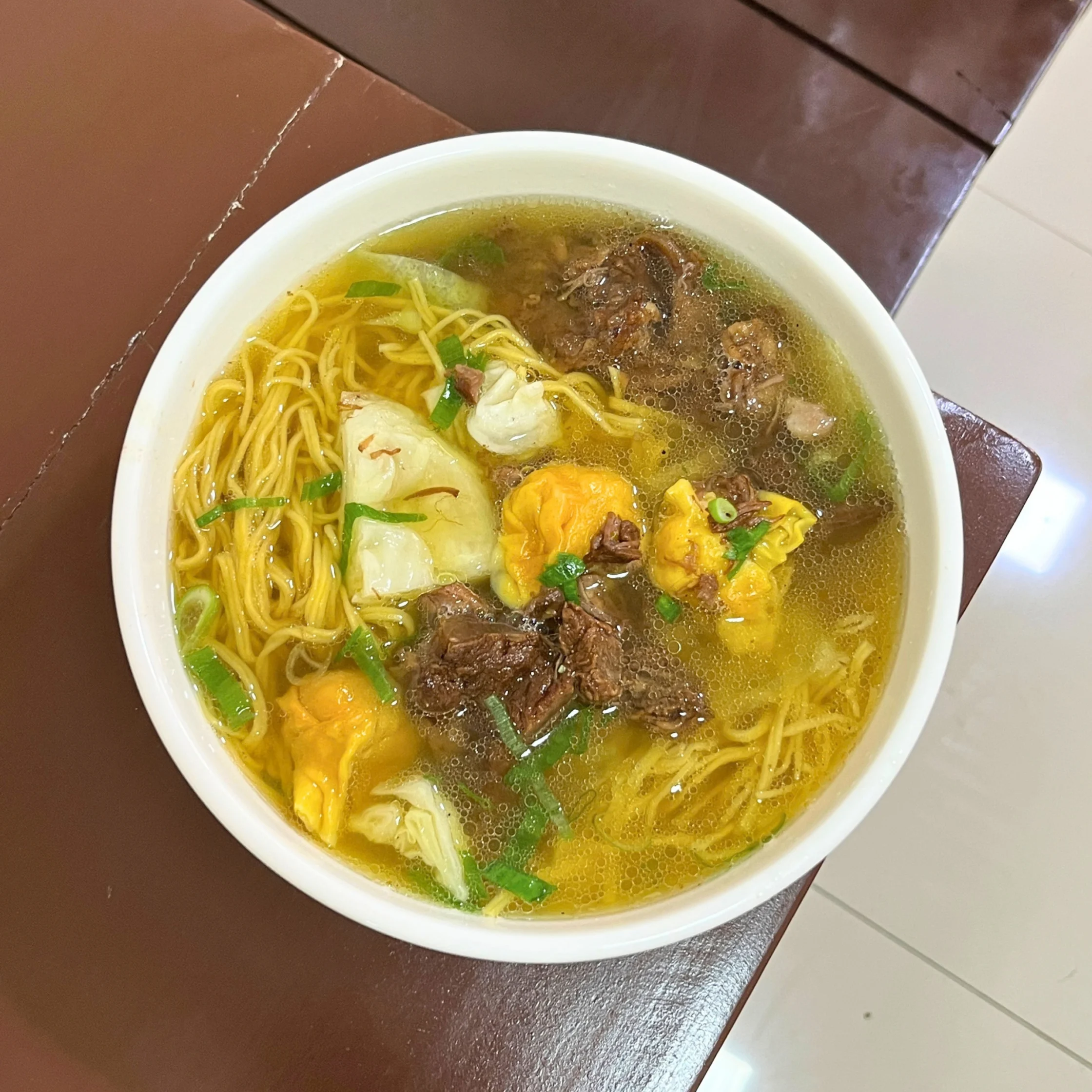 BIG BOWL NOODLES BEEF WONTON NOODLES