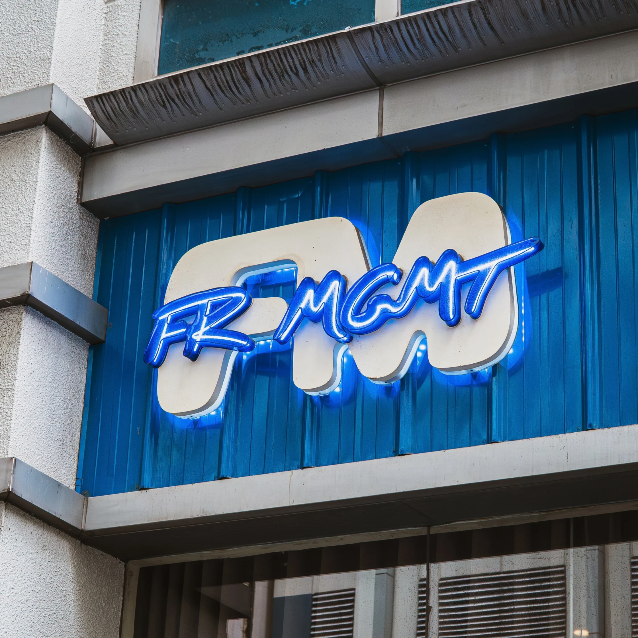FR MGMT IN MAKATI