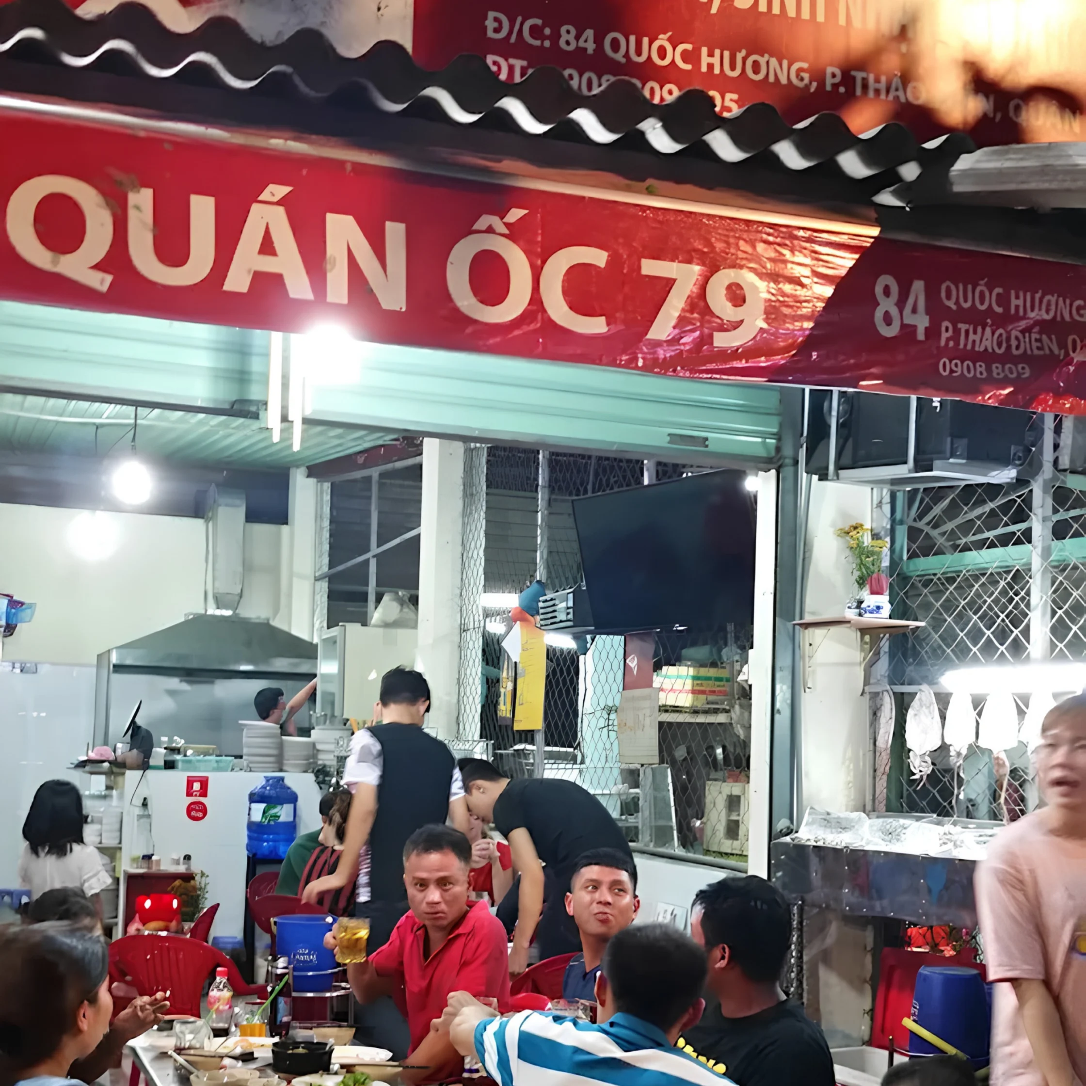 Open-air seafood and snail restaurant Quán Ốc 79 on Quoc Huong Street, Ho Chi Minh City